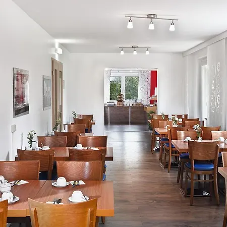 Days Centre 酒店 3*