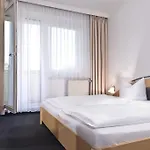 Days Centre 3*